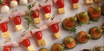 Доставка блюд и напитков на 25 персон