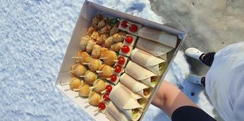 Фуршетное меню с бургерами на 10 персон